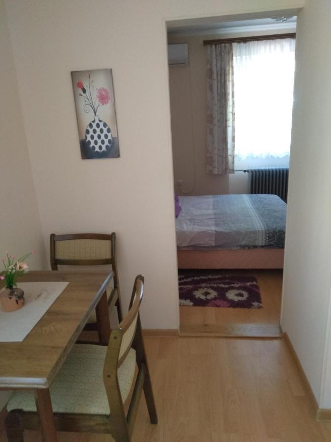 Sandrea Studio Apartment Subotica Exterior foto
